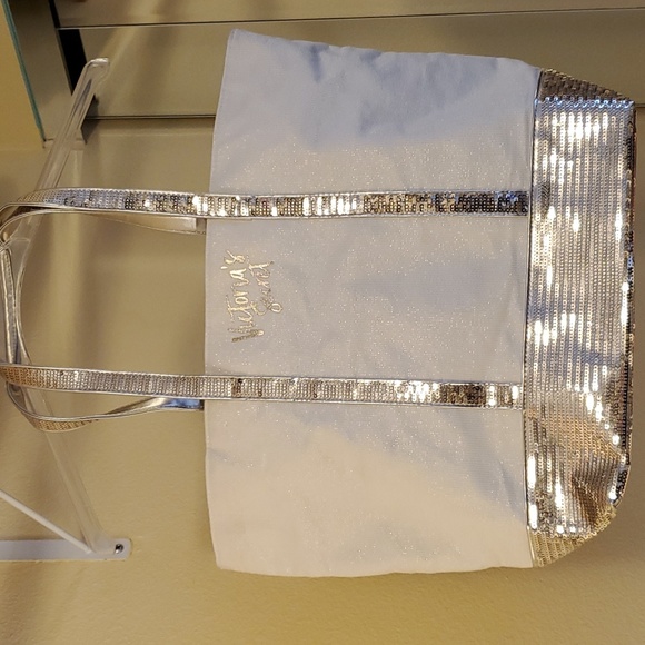 Victoria's Secret sz xs swimsuit bottom with free top - Picture 10 of 12